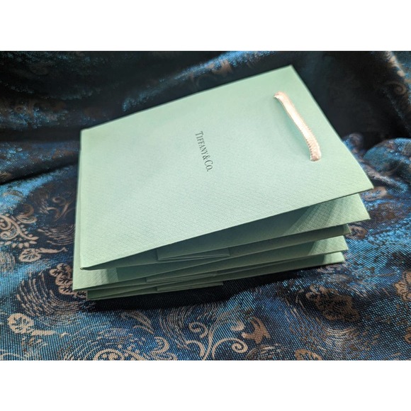 Tiffany & Co. Gift Bag Lot Of 3 - Picture 5 of 11
